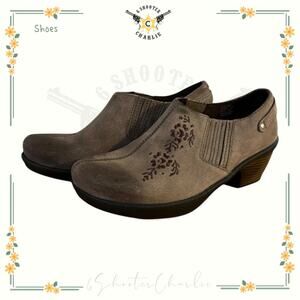 Klogs Womens Sz 7.5 M Brown Tan Clogs Non Slip Leather Upper Floral Embroidery